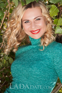 Ukraine beautiful girl olga from nikolaev with Blonde hair age 43