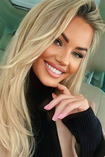 kaunas mariée aurelija avec Blond cheveux, âge 35