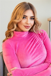 Belle femme ukrainienne olena de kharkiv avec Blond cheveux, âge 28