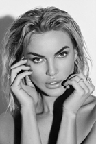 Stunning Ukrainian woman svetlana from kharkov with Blonde hair age 42 photo-10