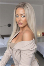 Dating moldovan woman anastasia from kishinev with Blonde hair age 27 photo-5