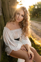 Bride from warsaw natalia with Blonde hair age 39 photo-8