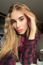 Dating ukrainian girl anastasia from london with Light Brown hair age 23 photo-22