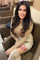 Stunning Ukrainian girl alina from kyiv with Dark Brown hair age 32 photo-6