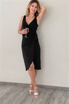 Belle femme allemande ludmila de berlin avec Chatain clairs cheveux 44 ans photo-1