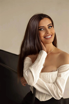 Pretty Ukrainian woman julia from krivoy rog with Light Brown hair age 34 photo-2