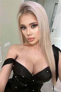 Rencontre une fille moldave anna de kishinev avec Blond cheveux, âge 27