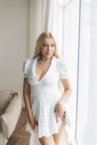 Mujeres increíbles de Ucrania alyona de odessa con pelo Rubio y edad 33 photo-28