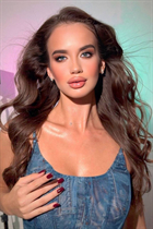 Beautiful woman of ukrainian olga from odessa with Dark Brown hair age 19 photo-9