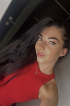 Dating a ukrainian woman mariia from lutsk with Black hair age 20 photo-3