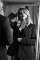 Jolie fille yulia de lisbon avec Blond cheveux, âge 37 photo-5