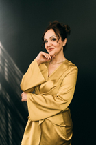 Encantadora chica ucraniana tatiana de uman con pelo Marrón claro y edad 55 photo-5