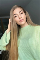 Novia de chicago irina con pelo Marrón claro y edad 31 photo-40