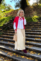 Ukrainian girl elena from dnepr with Blonde hair age 57 photo-2