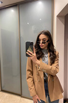 Gorgeous Ukrainian woman sofia from kiev with Dark Brown hair age 22 photo-3