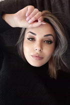 Beautiful german girl ivanna from frankfurt with Blonde hair 33 years old photo-18