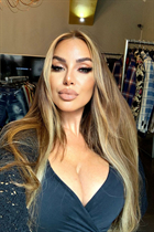 Novia de bratislava darina con pelo Marrón claro y edad 50 photo-1