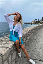 Ukrainian beauty elena from rome with Blonde hair age 36 photo-16