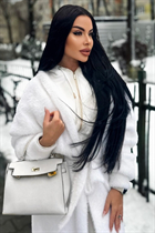 Rencontre fille ukrainienne diana de zaporozhye avec Noirs cheveux, age 29 photo-2