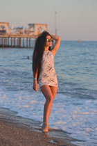 Dating a german girl margarita from berlin with Black hair 31 years old photo-2