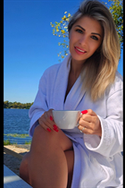 Fille célibataire ukrainienne yana de kiev avec Chatain clairs cheveux, âge 39 photo-2