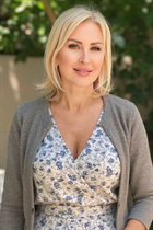 Ukrainian girl model eva from lviv with Blonde hair age 50 photo-3