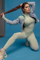 Ukrainian beauty olga from kiev with Blonde hair age 39 photo-25