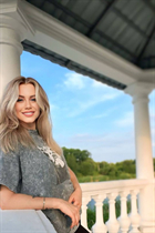 Stunning Ukrainian woman ekaterina from efimova with Blonde hair age 33 photo-2