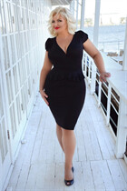 Single Ukrainian lady yana from nikolaev with Blonde hair age 53 photo-13