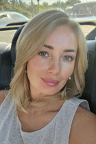 Single ukrainian lady maryna from kyiv with Blonde hair age 40 photo-4