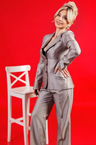 krakоw bride natalia with Blonde hair age 50 photo-8