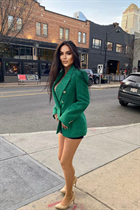 calgary mariée luisa avec Noirs cheveux, âge 26 photo-6