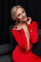 Beautiful woman of Ukraine alena from kiev with Blonde hair age 39 photo-4