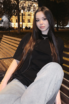 Beautiful ukrainian bride yelyzaveta from mukachevo with Dark Brown hair age 18 photo-3