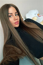 Pretty girl arina from paris with Light Brown hair age 29 photo-1