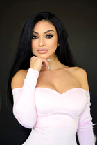 Dating a ukrainian woman evgenia from kharkov with Black hair age 38 photo-4