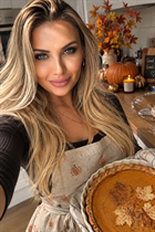 Belle fille allemande anna de munich avec Blond cheveux 39 ans photo-38