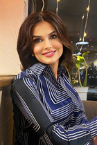 Ukrainian woman larisa from kiev with Dark Brown hair age 55 photo-9