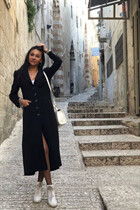 quebec bride nataly with Dark Brown hair age 37 photo-29