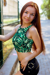 Russian wives online victoria from zaporozhye with Red hair age 23