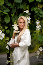 Belle fille allemande elina de hamburg avec Blond cheveux 32 ans photo-14