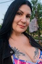 Ukrainian jolie fille oksana de kropyvnytskyi avec Noirs cheveux, âge 50 photo-37