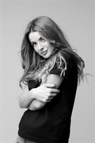 Hermosa mujer ucraniana alina de kiev con pelo Marrón claro y edad 33 photo-8