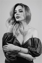 Beautiful woman of Ukraine dariia from odessa with Light Brown hair age 31 photo-9