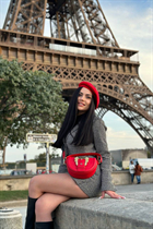 Single ukrainian girl olesia from kiev with Dark Brown hair age 33 photo-6