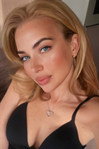 Mariée de new york vironika avec Blond cheveux, âge 40 photo-7