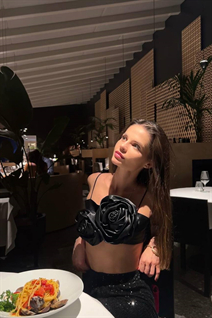 Perfect woman tatiana from milan with Black hair age 33