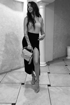 Dating ukrainian woman anhelina from chernomorsk with Dark Brown hair age 24 photo-1