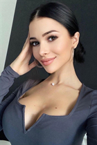 A pretty woman russian svetlana from bali with Dark Brown hair age 30 photo-3