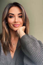 Mariée de antalya svitlana avec Chatain clairs cheveux, âge 51 photo-5